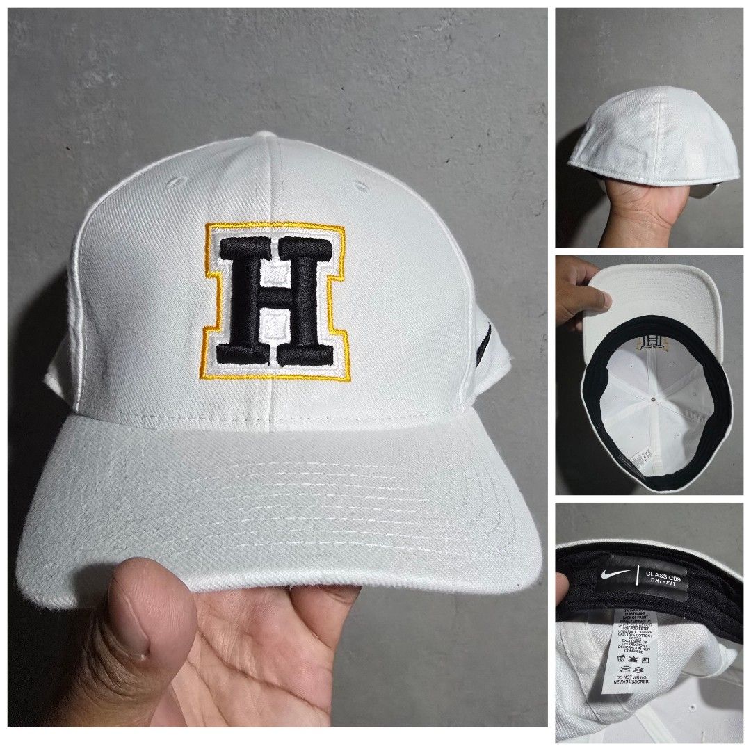 Nike Close Cap (Category: Caps & Hats) located in Quezon City. Submitted by SuotKalyeManila (Listing ID 1460525321, Image 1). Description: Manage your expectations ukay ukay caps po ito at hindi po brand new pero minsan mga flaws pero wearable naman ang presyo po ay depende sa kondisyon ng cap Condition: Excellent Size: One Size Fits All Color Rate: 9.5/10 No Issue Laba na po and ready to wear pm for details .