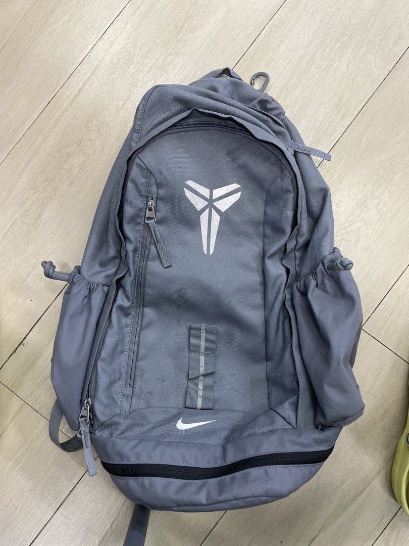 Nike Kobe Bryant Backpack (Category: Backpacks) located in Quezon City. Submitted by carpedean01 (Listing ID 1460546469, Image 2). Description: Nike Kobe Bryant Backpack Very Good Cond 36L All zippers are good With shoes & laptop compartment Legit .
