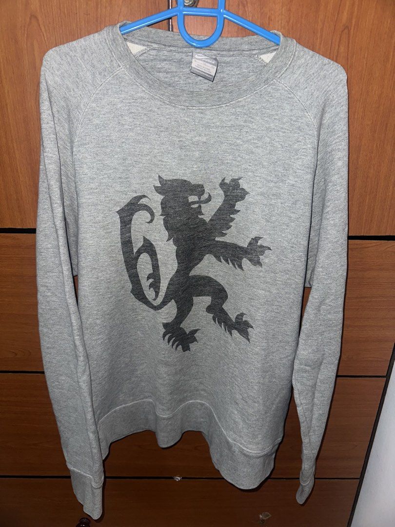 Nike Lebron Pullover (Category: Coats, Jackets and Outerwear) located in Bacoor. Submitted by sempenden (Listing ID 1460686131, Image 1). Description: 27x 21 Best fit Large.