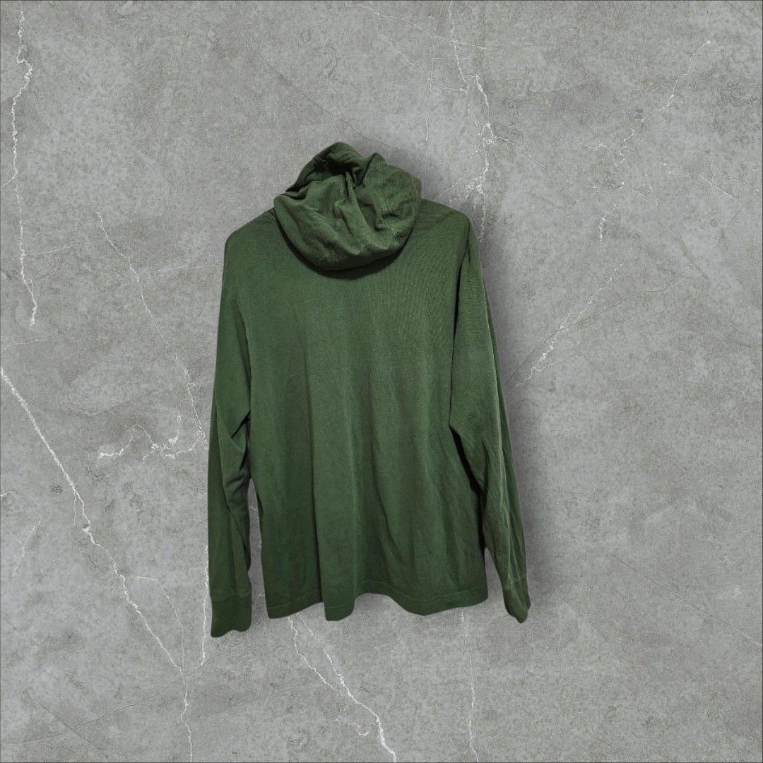 Nike light hoodie green (Category: Coats, Jackets and Outerwear) located in Baguio. Submitted by fadexquisite (Listing ID 1460520131, Image 2). Description: Nike light hoodie green Large 28x23 Excellent condition 500 plus ship fee.