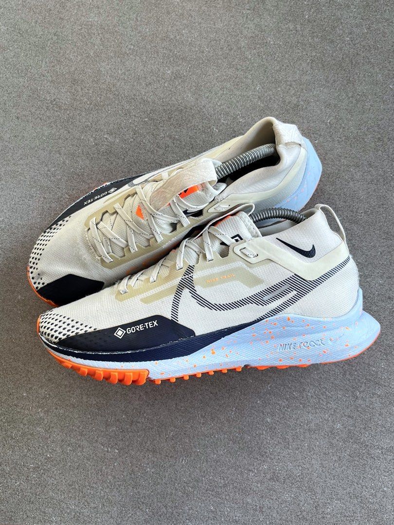 NIKE PEGASUS TRAIL 2 GORETEX (Category: Casual Shoes) located in Butuan. Submitted by jacobfrost (Listing ID 1460660627, Image 3). Description: 8 US MENS 41 EUR 26 CM EXCELLENT CONDITION ISSUE: SIGN OF USAGE ONLY / SIDE MESH.