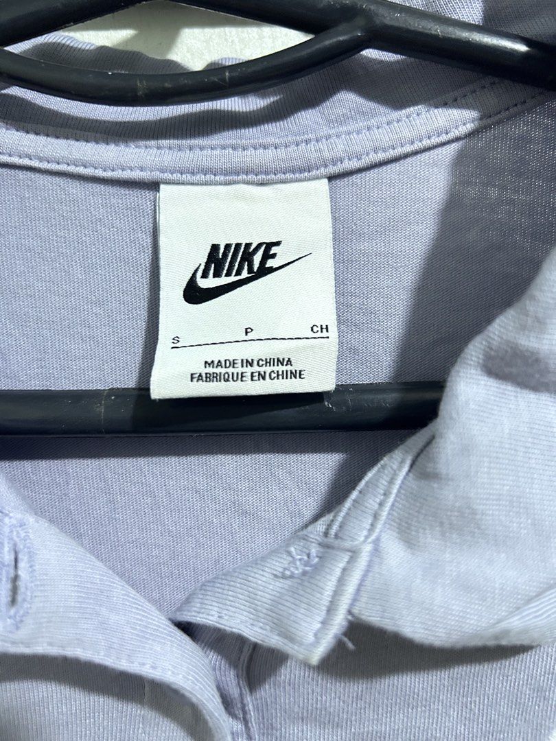 Nike polo (Category: Dresses) located in Quezon City. Submitted by _breentineee (Listing ID 1460705978, Image 2). Description: Nike polo dress Size M to L Like new, no issue Complete tags ( Except for the 1st washtag, but there’s a small tag that indicates that somehow it’s legit.) Loc. Commonwealth Manggahan .
