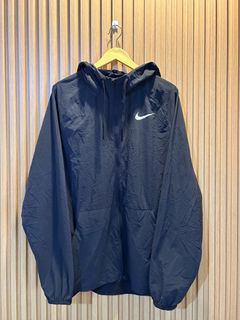 (Category: ) located in . Submitted by just_thrift.1 (Listing ID 1460519177, Image 1). Description: .