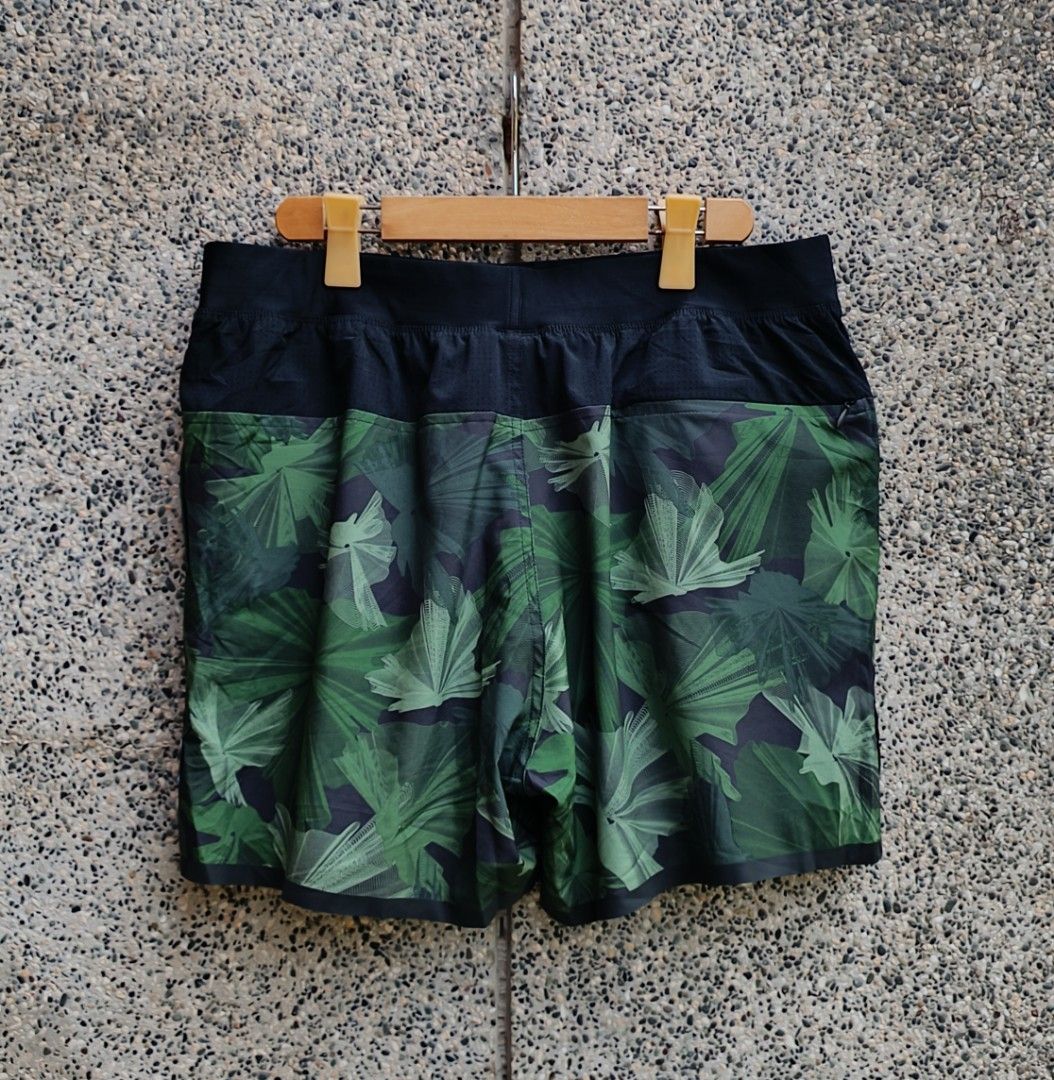 Nike Running short (Category: Shorts) located in Davao. Submitted by st333tcartel (Listing ID 1460558408, Image 2). Description: XL Waist 32-36 Length 16.5 Leg opening 13 Issue:Missing lace..