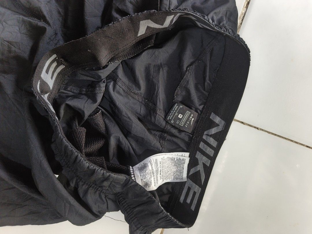 Nike short (Category: Activewear) located in Tacurong. Submitted by lyjetbrandedfinds_1827 (Listing ID 1460525845, Image 2). Description: Large.
