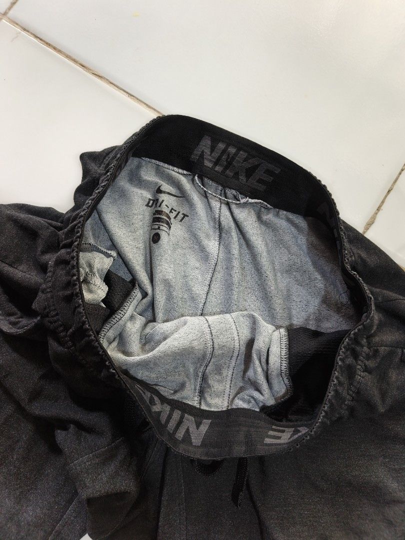 Nike short (Category: Activewear) located in Tacurong. Submitted by lyjetbrandedfinds_1827 (Listing ID 1460526448, Image 2). Description: .