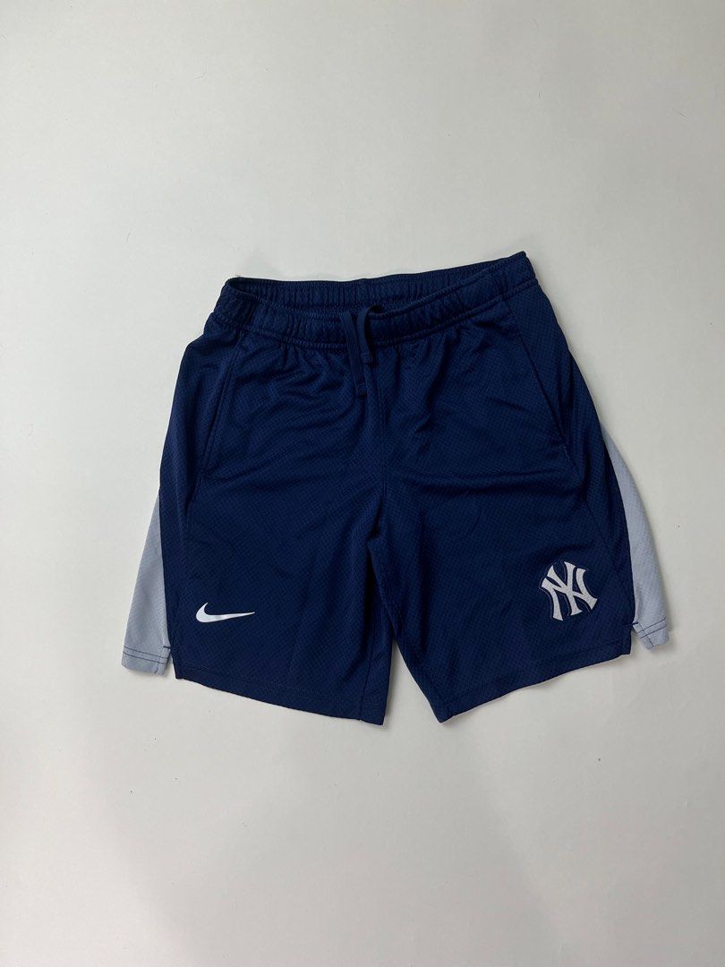 Nike Shorts (Category: Shorts) located in Makati City. Submitted by ufcknwthbst (Listing ID 1460552908, Image 1). Description: 26-32 waist 16 inch length 9.5/10 condition No issue.