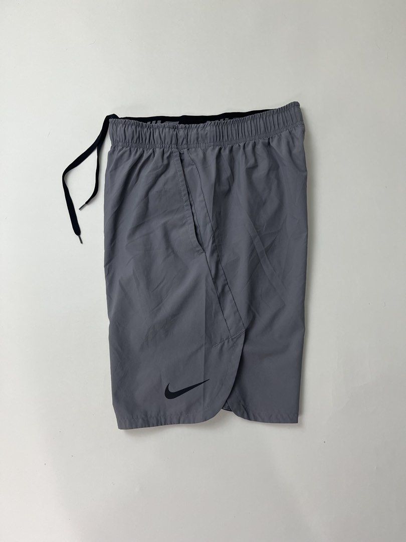 Nike Shorts (Category: Shorts) located in Makati City. Submitted by ufcknwthbst (Listing ID 1460555420, Image 2). Description: 20 inch length 9.5/10 condition No issue.
