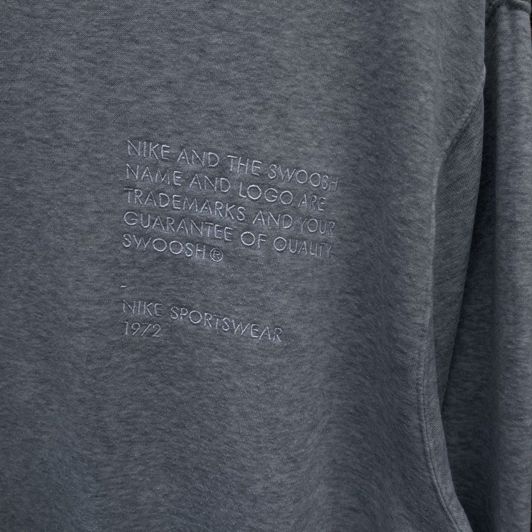 Nike Swoosh Crewneck (Category: Coats, Jackets and Outerwear) located in Urdaneta. Submitted by rthrift_shop19 (Listing ID 1460684690, Image 3). Description: Width: 24.5” Length: 27.5” Condition 9/10 Color Rate 9/10 Mode of Payment: Gcash, Gotyme, Bank Transfer Delivery via J&T Express.