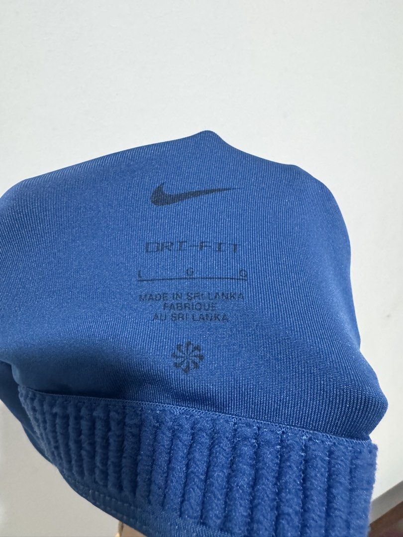 Nike Swoosh Medium Support Sports Bra (Category: Activewear) located in Quezon City. Submitted by healingmyinnerchild (Listing ID 1460533785, Image 3). Description: - Royal blue Nike sports bra - Racerback design for full range of motion - Dri-Fit technology keeps you dry - Size L (75C) - Removable Pads.