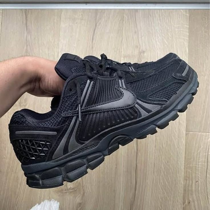 NIKE VOMERO 5 (Category: Sneakers) located in Manila. Submitted by legitseller1103 (Listing ID 1460555962, Image 1). Description: PRE ORDER ETA 2-3 DAYS AVAILABLE SIZE 36 TO 45 COMPLETE WITH BOX MOP: GCASH COURIER: LALAMOVE OR J&T PROCESS ORDER DP: 2K COD: REMAINING BALANCE PREFER SIZE .