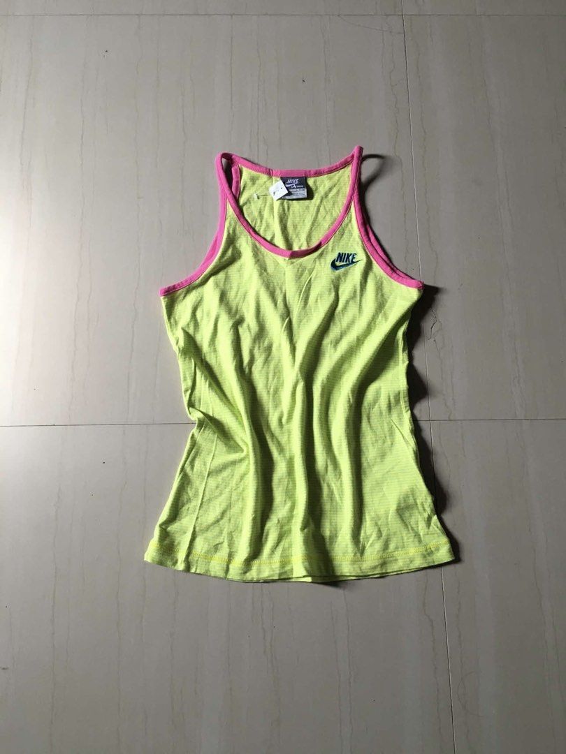 Y2k Nike Women’s Sando (Category: Sleeveless) located in Quezon. Submitted by dr.wengfinds (Listing ID 1460602571, Image 1). Description: Size Small No flaws.
