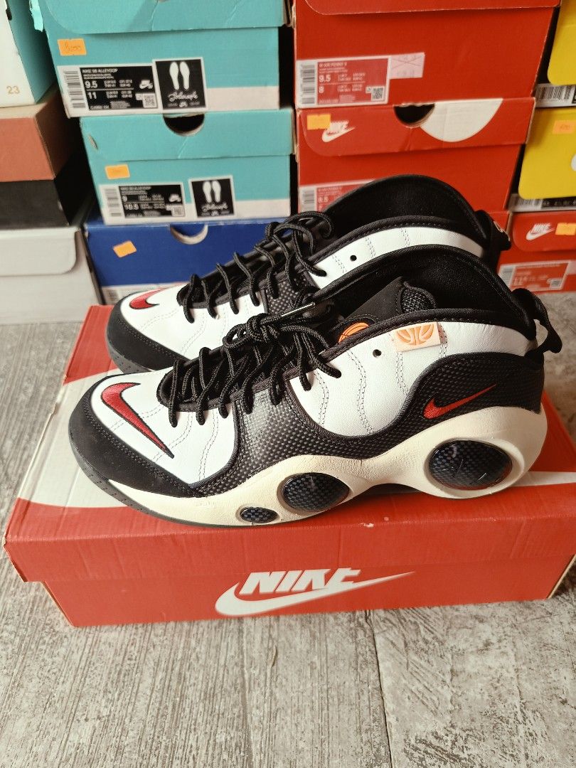 Nike Zoom Flight 95 Hoops/ 8.5/9.5/10 (Category: Sneakers) located in Cabuyao City. Submitted by jonis10 (Listing ID 1460711911, Image 2). Description: Going Out Sale. from 5500.. now 3000 per Pair size 9.5 complete with Box size 8.5/10 No Box 2500 each.