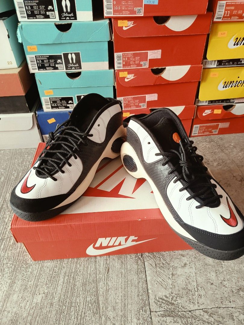 Nike Zoom Flight 95 Hoops/ 8.5/9.5/10 (Category: Sneakers) located in Cabuyao City. Submitted by jonis10 (Listing ID 1460711911, Image 3). Description: Going Out Sale. from 5500.. now 3000 per Pair size 9.5 complete with Box size 8.5/10 No Box 2500 each.