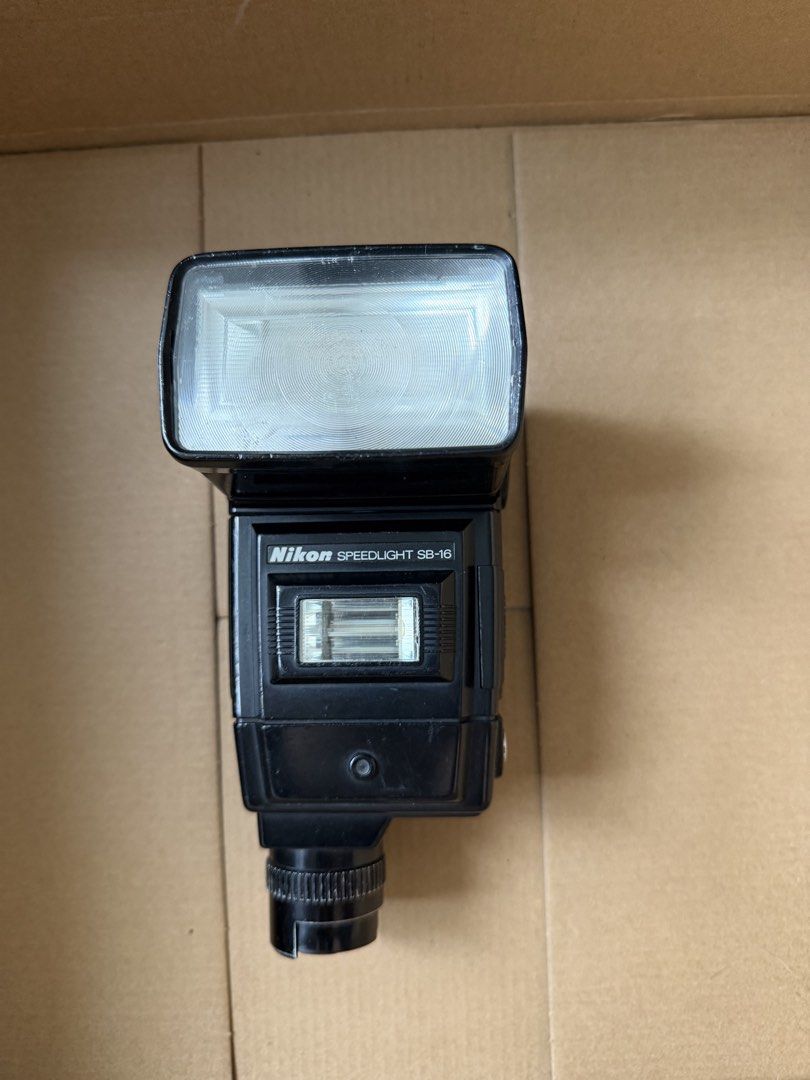 NIKON SPEEDLIGHT SB-16 (Category: Cameras) located in Pasig City. Submitted by nimskee (Listing ID 1460602859, Image 1). Description: working cosmetics 7/10 price negotiable .