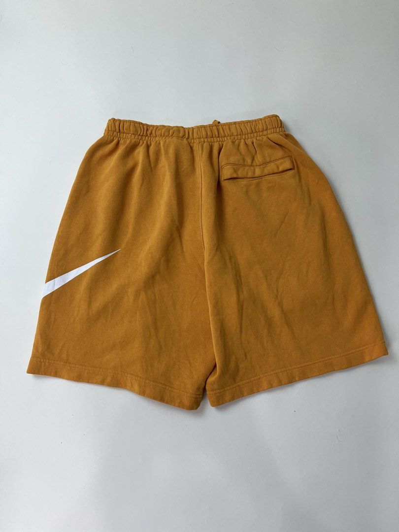 Nine Shorts (Category: Shorts) located in Makati City. Submitted by ufcknwthbst (Listing ID 1460558187, Image 3). Description: 20 inch length 9.5/10 condition See issue on last 2 pic.