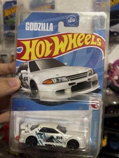 (Category: ) located in . Submitted by amirhobby05 (Listing ID 1460620912, Image 1). Description: .