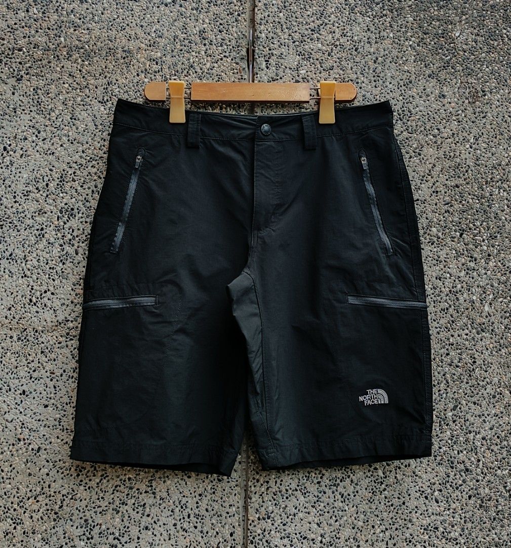 Northface Trekshort (Category: Shorts) located in Davao. Submitted by st333tcartel (Listing ID 1460561126, Image 1). Description: Size 32 Waist 32 Length 20.5 Leg opening 10.