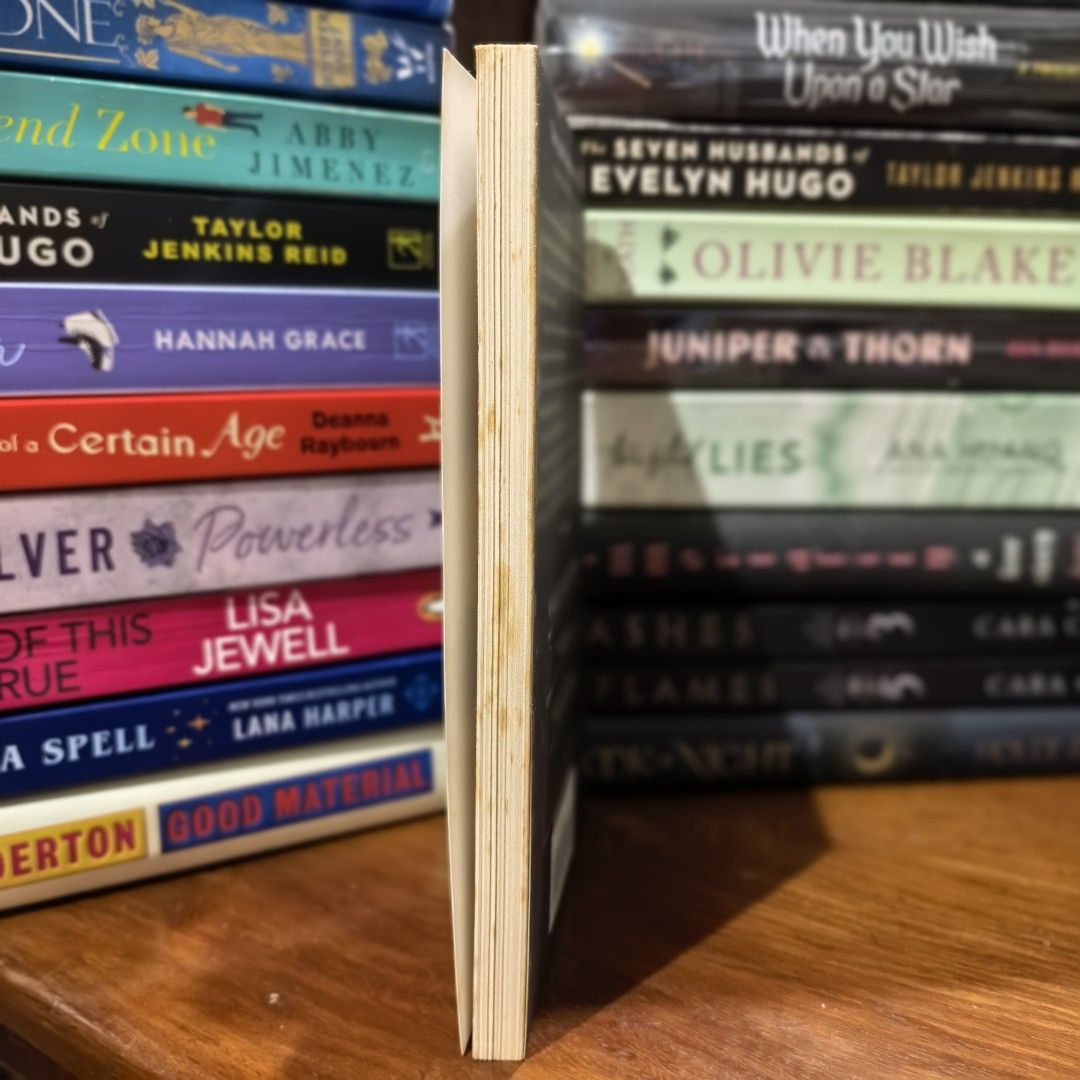 Nothing but Blackened Teeth by Cassandra Shaw (Category: Storybooks) located in Las Pinas. Submitted by nicsknacksandbooks (Listing ID 1460676258, Image 3). Description: .