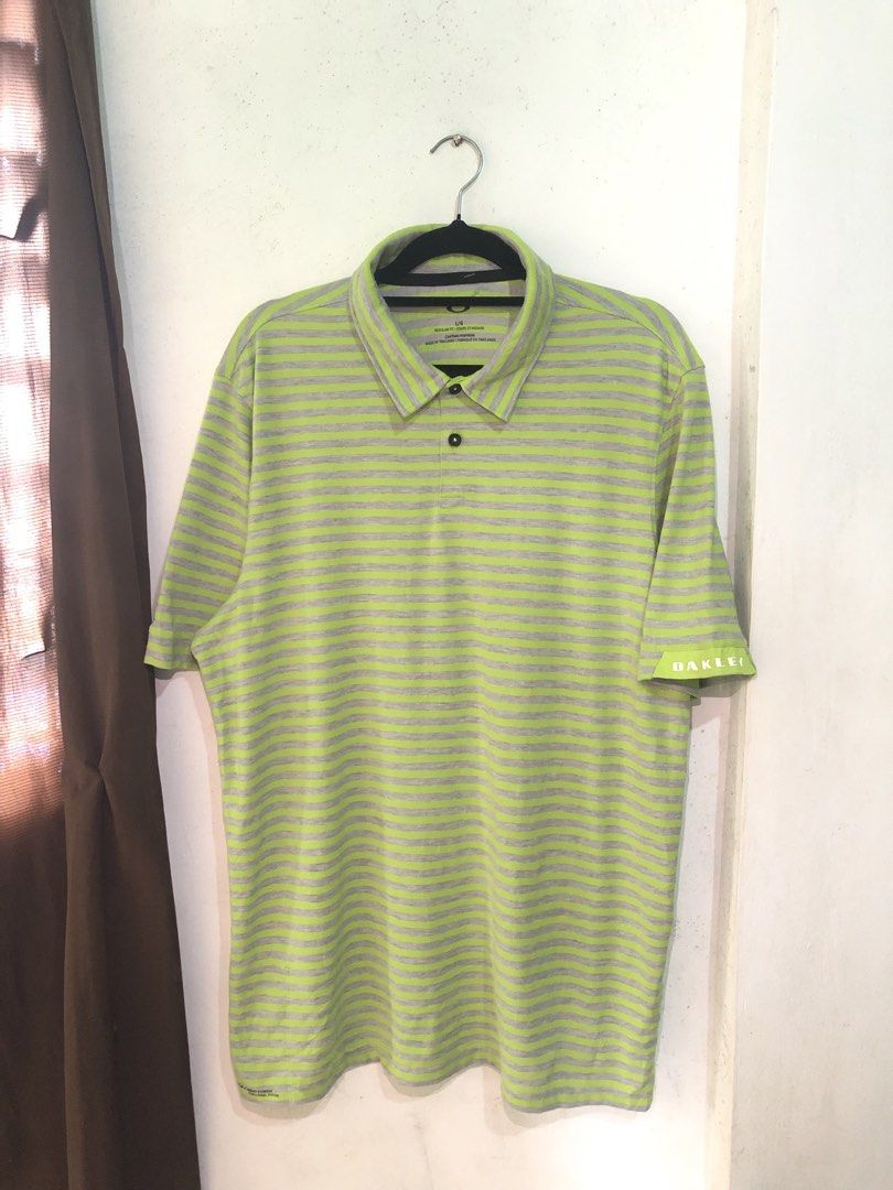 OAKLEY GOLF POLO SHIRT STRIPES (Category: Activewear) located in Manila. Submitted by triptothrift7 (Listing ID 1460672925, Image 3). Description: pm me for fast transaction! OAKLEY GOLF POLO SHIRT STRIPES for only 1000 size large on tag width 21.5 x 29 length no issue excellent condition color rate 9/10 mode of payment gcash or bank transfer location Biñan laguna.