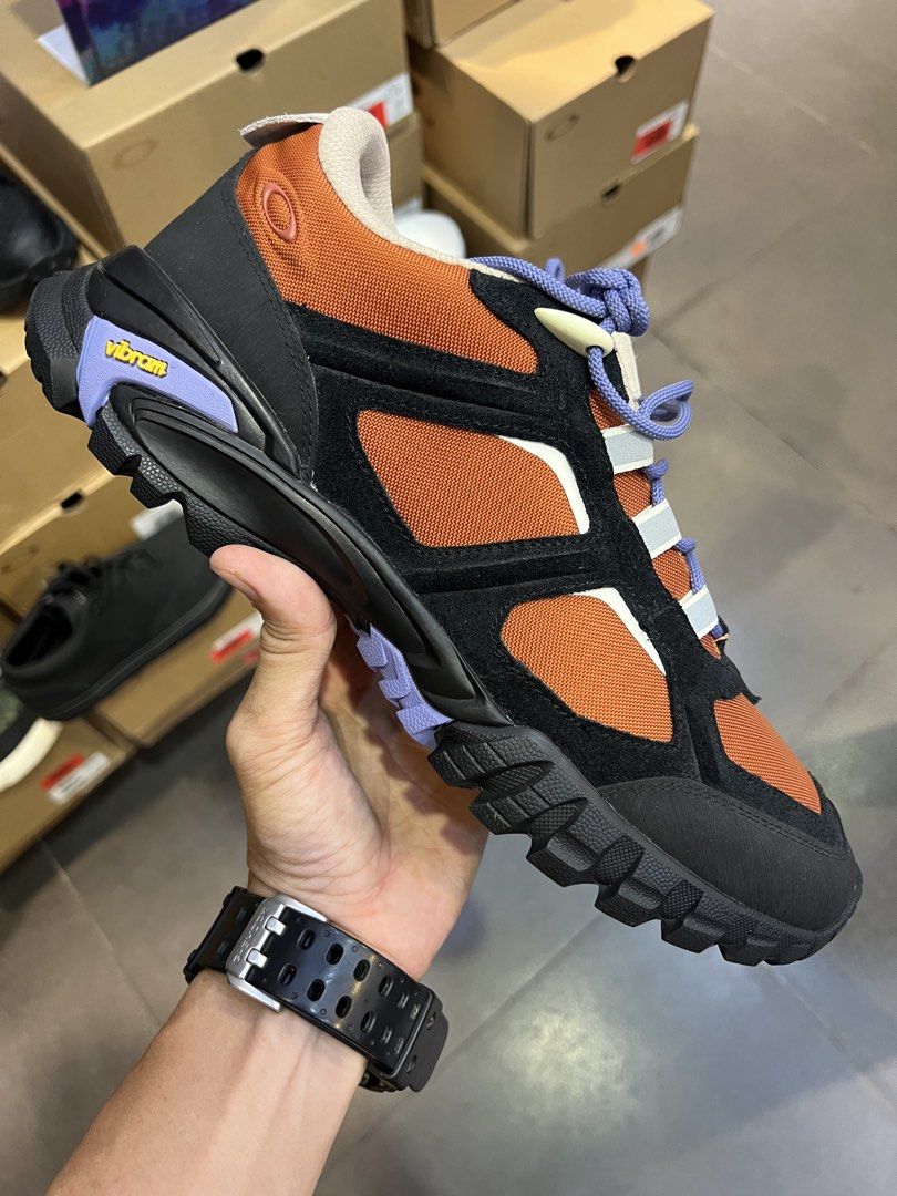 Oakley Sierra Terrain (Category: Sneakers) located in Bacolod City. Submitted by novymae23 (Listing ID 1460602780, Image 1). Description: Brandnew Below SRP Original Price 9800 / Now 5800 Oakley Sierra Terrain Sizes 10,11,12 .