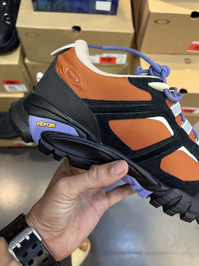 Oakley Sierra Terrain (Category: Sneakers) located in Bacolod City. Submitted by novymae23 (Listing ID 1460602780, Image 2). Description: Brandnew Below SRP Original Price 9800 / Now 5800 Oakley Sierra Terrain Sizes 10,11,12 .