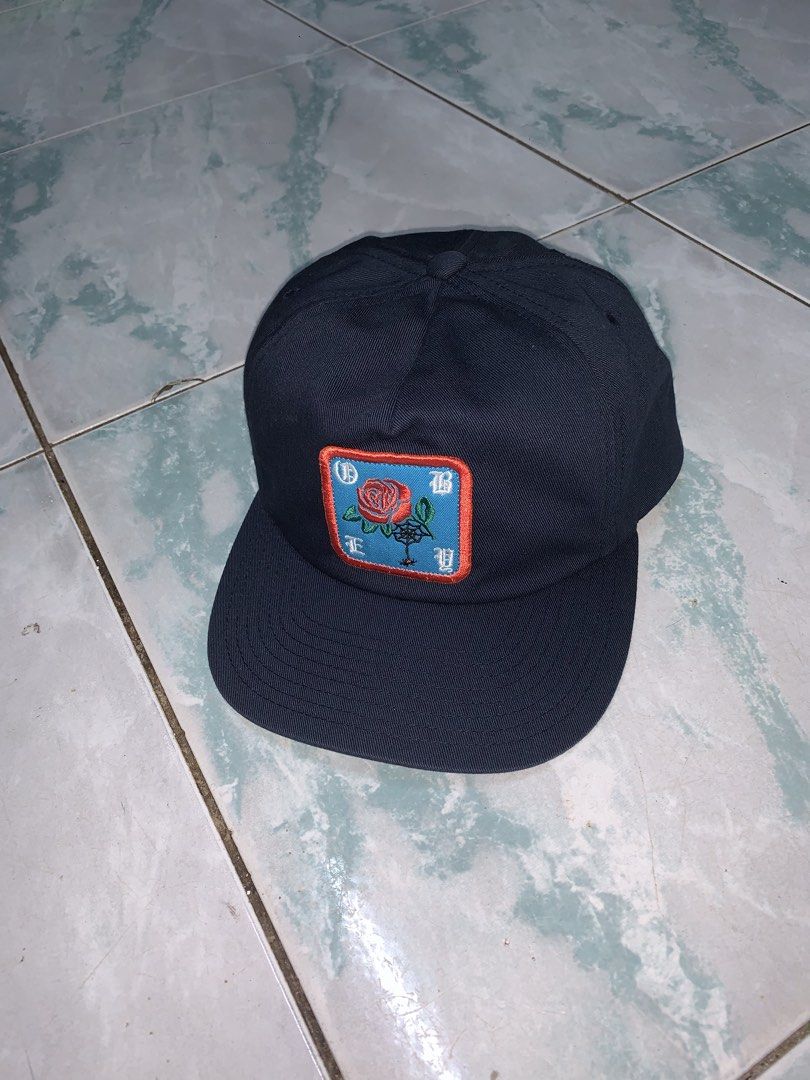 Obey snapback (Category: Caps & Hats) located in Pasig City. Submitted by thriftnflip1600 (Listing ID 1460544843, Image 1). Description: Condition: 9+/10 Color rate: 9+/10 No issues.