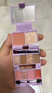 (Category: ) located in . Submitted by _fairyhazelpreloved (Listing ID 1460710088, Image 1). Description: .