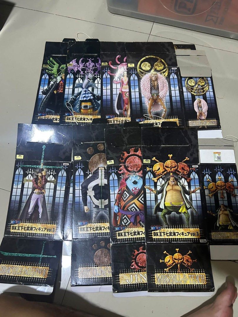 One piece warlord set with box (Category: Figurines & Statues) located in Cavite. Submitted by karlisle.08 (Listing ID 1460515816, Image 2). Description: .