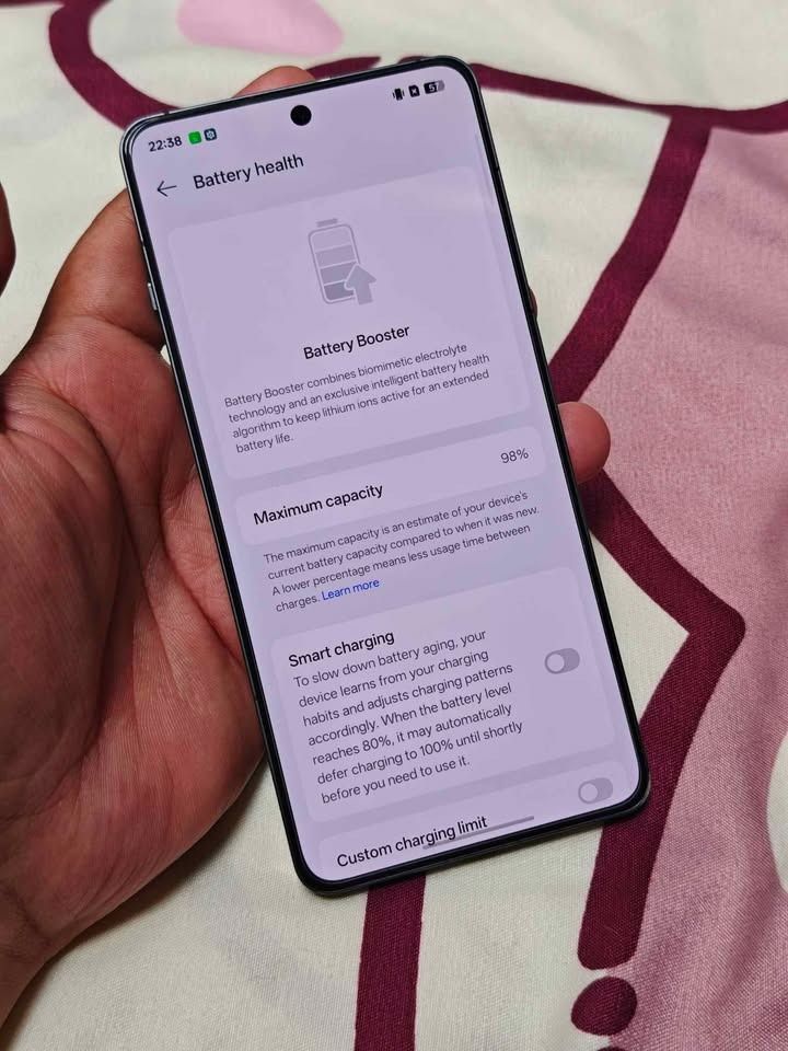 Oneplus Ace 5 Pro (Category: OnePlus) located in Caloocan City. Submitted by lukeharold07 (Listing ID 1460556675, Image 3). Description: Oneplus Ace 5 Pro Snapdragon 8 Elite 12GB/256GB Price: 19,000Php SRP Price: ₱27,150Php 98% Battery Health 100% Smooth 100% Good Performance Issue Dents No Hidden Issue No Another Issue No Amoled Burn 18 months old (Activated February 24 2025) Package: Unit Case Tempered Glass Installed Unli testing to sawa Meet 
