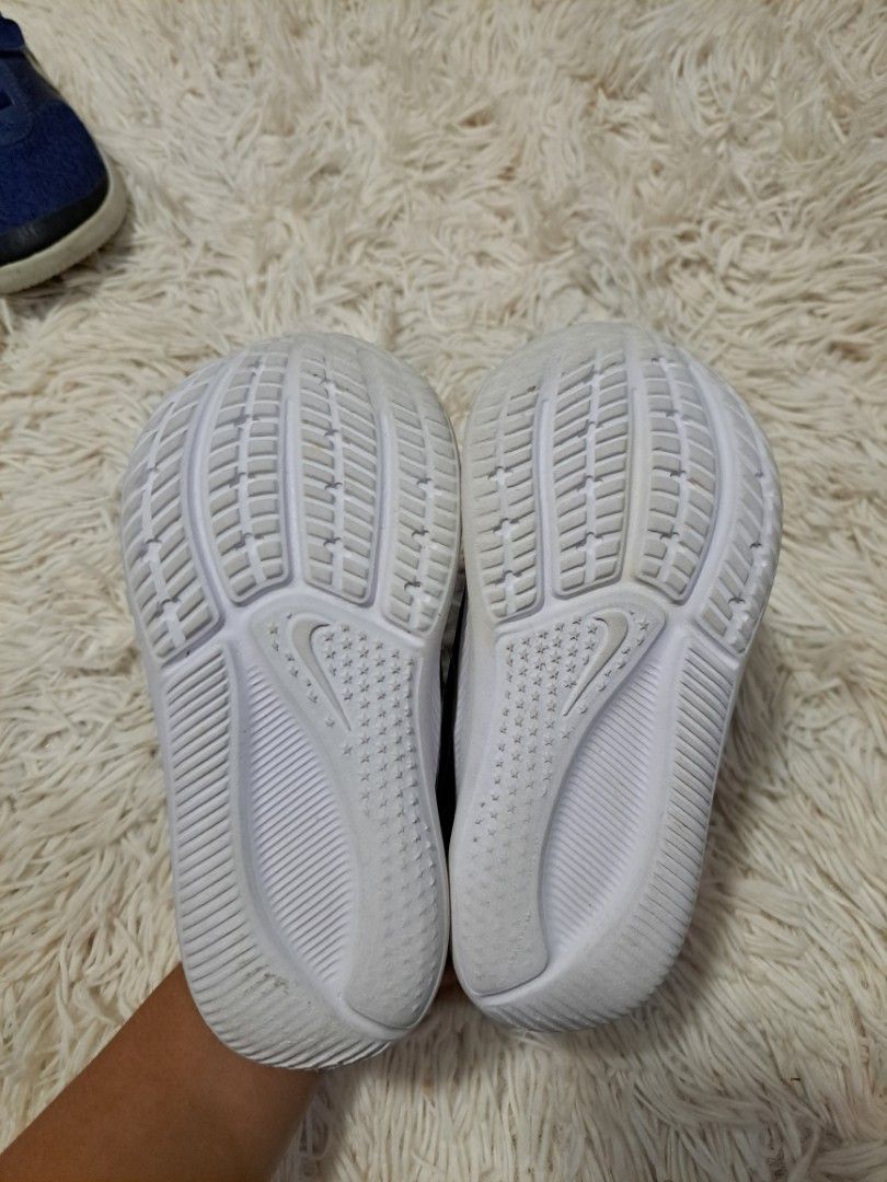ORIGINAL NIKE SHOES FOR KID (Category: Babies & Kids Fashion) located in Quezon City. Submitted by kimlynandaya (Listing ID 1460654217, Image 3). Description: ORIGINAL NIKE SHOES FOR KID 1st price: US:8c UK:7.5 EUR:25 CM:14 2nd price: US:10c UK:9.5 EUR:27 CM:16 3rd price: US:10c UK:9.5 EUR:27 CM:16 4th price: US:7c UK:6.5 EUR:23.5 CM:15 .