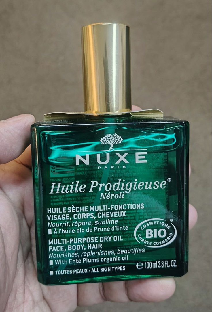 Original NUXE PARIS (Category: Face Care) located in Manila. Submitted by prettystuff1008 (Listing ID 1460558937, Image 2). Description: New Bought it from rustan 2 weeks ago Original price 3950 .