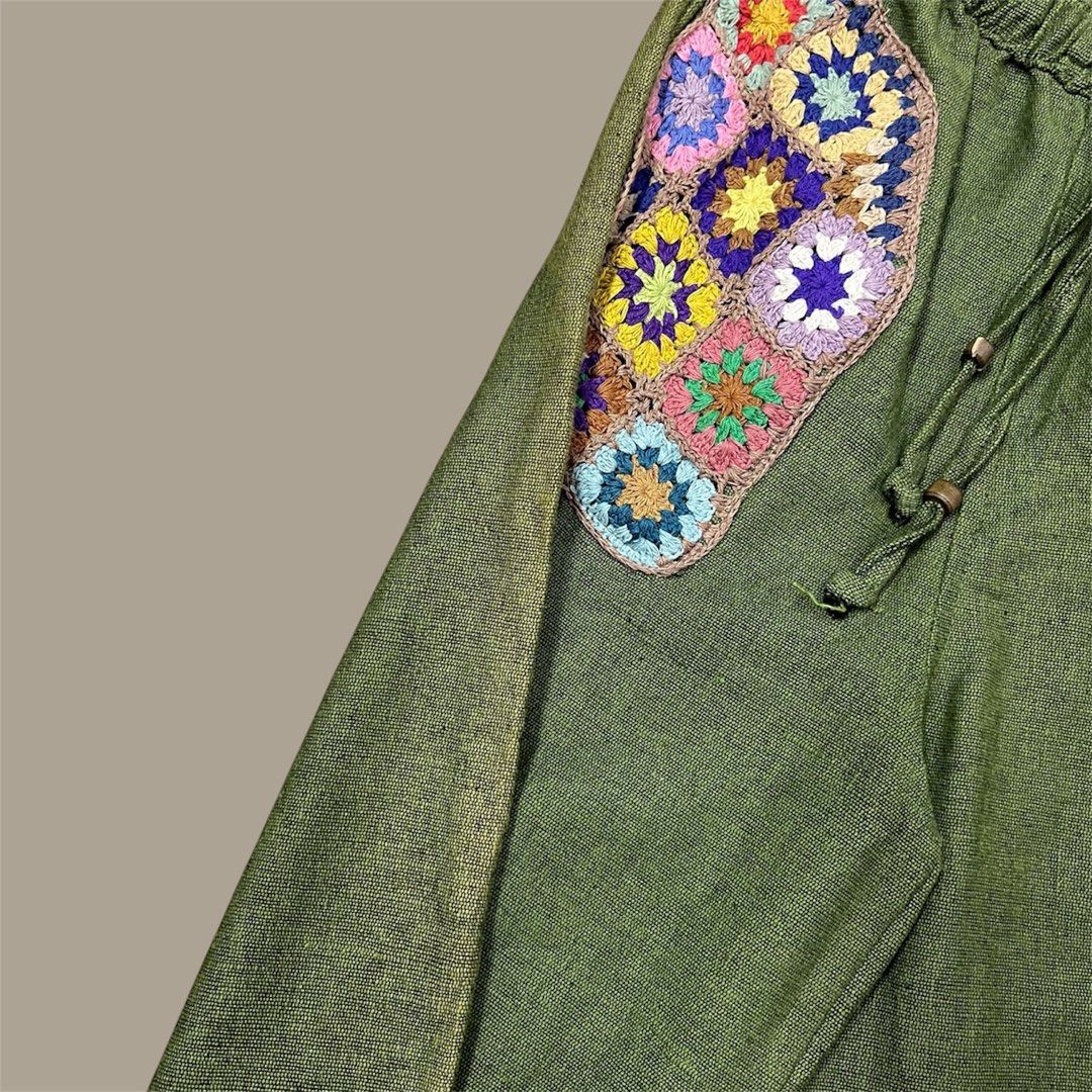 PatchWork Knitted Pants (Category: Other Bottoms) located in Sungai Petani. Submitted by aleekenotsleep (Listing ID 1460576127, Image 3). Description: Waist 30 Length 31 .