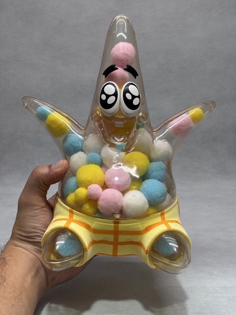 Patrick Star x Kidrobot 8 inches (Category: Designer & Blind Box Toys) located in Manila. Submitted by akosijuan15 (Listing ID 1460513776, Image 2). Description: Kidrobot x Patrick Star x Art toy Complete with box 5500 pesos/Negotiable Pm for more details.