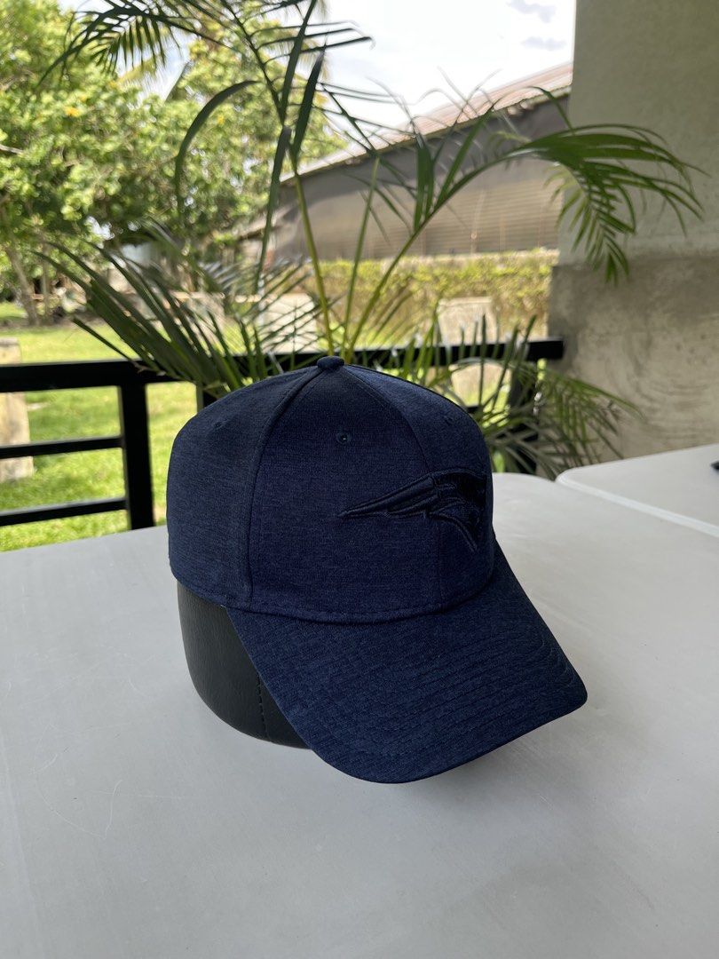 Patriots Fitted Hat (Category: Caps & Hats) located in Kalibo. Submitted by gogettathrift (Listing ID 1460512423, Image 3). Description: ❗️Thrifted Caps❗️ Patriots Fitted Hat Excellent Condition Size small - medium 10/10 color rate ₱600.00 only.