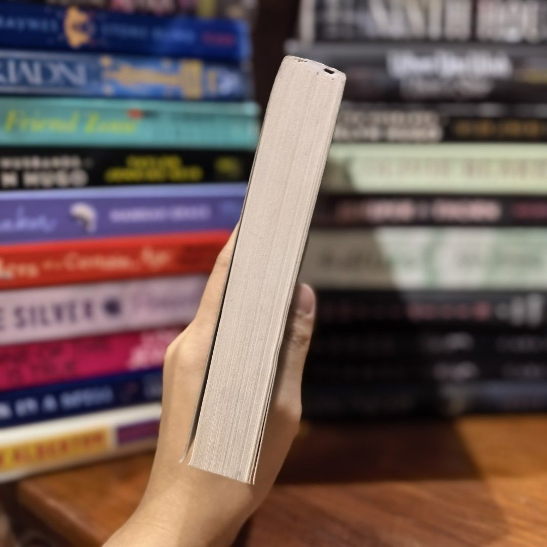 Pillow Thoughts by Courtney Peppernell (Category: Storybooks) located in Las Pinas. Submitted by nicsknacksandbooks (Listing ID 1460676646, Image 3). Description: .