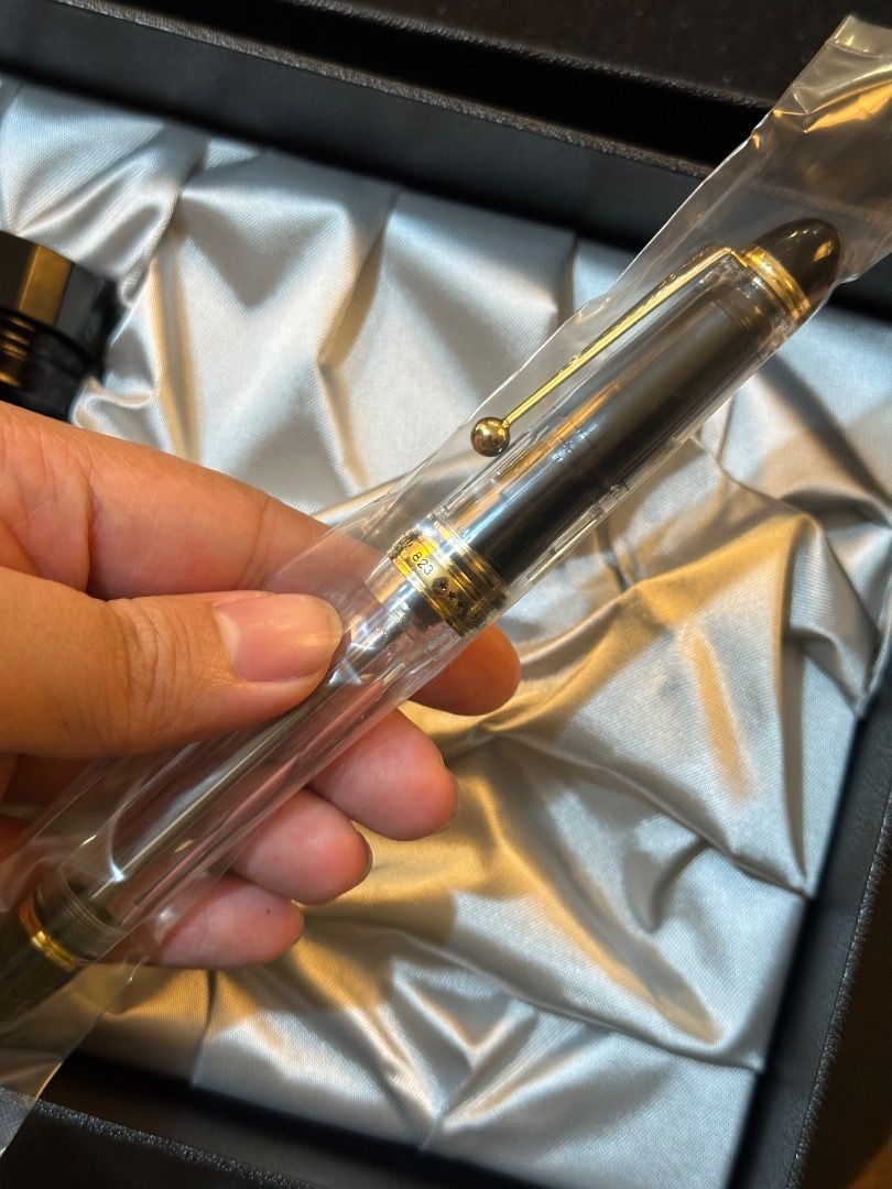 Pilot Custom 823 Fountain Pen (Category: Other Stationery & Craft) located in Manila. Submitted by dangs.collection (Listing ID 1460697065, Image 2). Description: Hi! Selling my other Pilot Custom 823 to save up for a Montblanc grail pen! Keeping the Amber in Medium for myself because it’s still the pen I reach for the most ✨ Brand new SMOKE/BLACK (nib: fine) CLEAR (nib: fine) AMBER (nib : signature) Shipping c/o buyer Can do meet-ups depending o