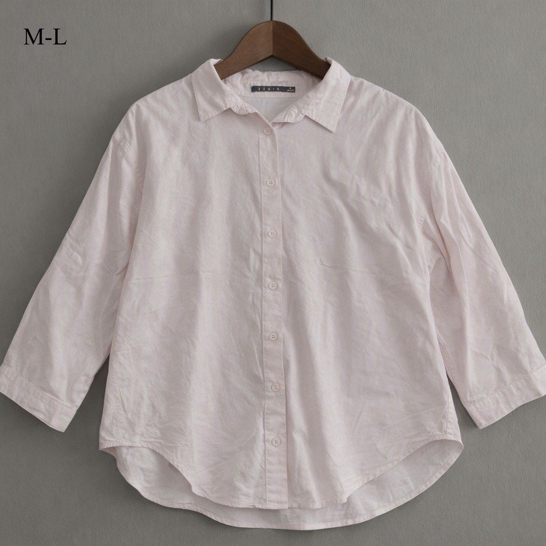 Pink Button-Up Shirt M-L (Category: Shirts) located in Manila. Submitted by chyo.se (Listing ID 1460696086, Image 1). Description: 𑣲⋆ brand new 𑣲⋆ premium 𑣲⋆ on hand 𑣲⋆ ready to deliver & ship 💵 : gcash (pf) or cash (meet up) 🚚 : lalamove, J&T or meet up 📍: gagalangin, tondo manila .