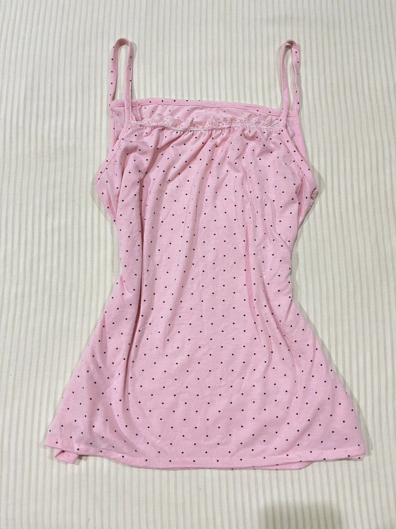 Pink Polka Cami Top (Category: Sleeveless) located in San Fernando. Submitted by ceaxxx (Listing ID 1460704533, Image 1). Description: .