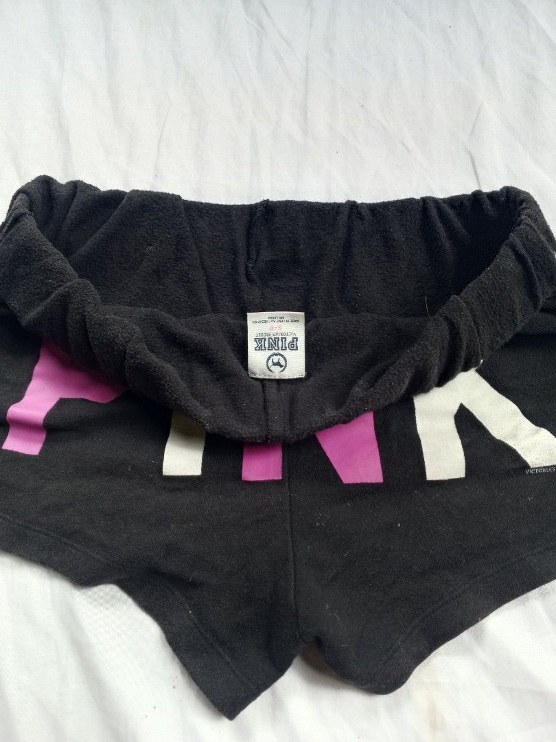 SOLD OUT Pink VS booty shorts❤️❤️ (Category: Shorts) located in Manila. Submitted by vintage_jane (Listing ID 1460568129, Image 2). Description: Pink VS booty shorts❤️❤️ Mine: 350 Steal: +50 Lock: 600.