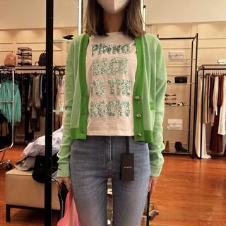 （分類：）位於 。 由 yanyan_8888 提交（商品編號 1460598873，圖片 1）。簡介： 。