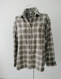 (Category: ) located in . Submitted by thriftloft (Listing ID 1460521492, Image 1). Description: .