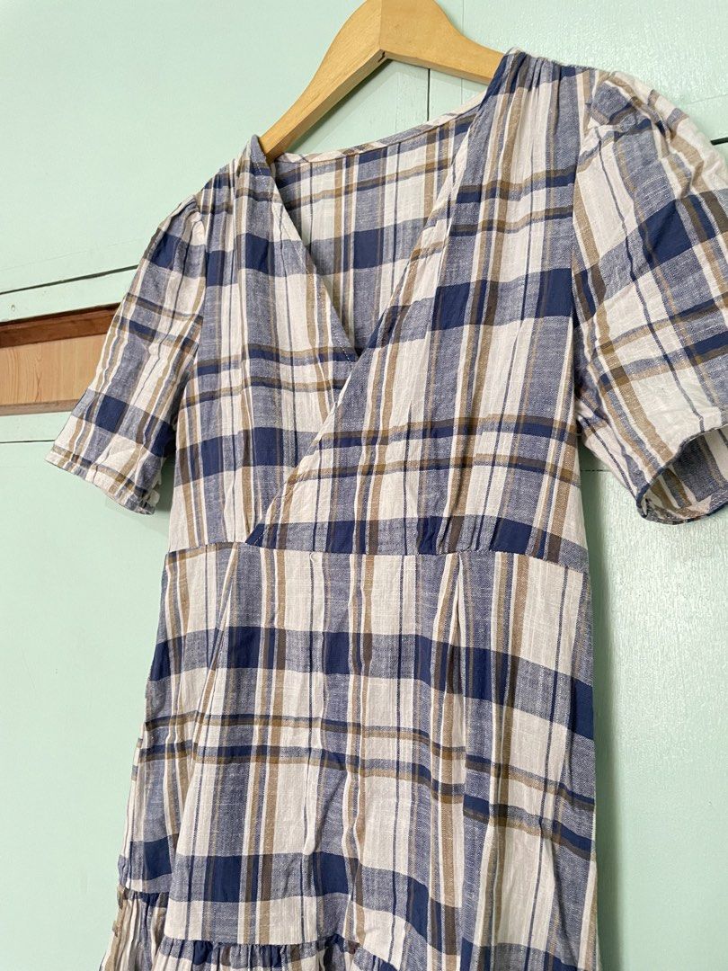 PLAID PRINT DRESS (Category: Dresses) located in Caloocan City. Submitted by heybhaneyy (Listing ID 1460527702, Image 2). Description: DAZY plaid print dress Best fit s-m Used once only :) Original price 600.