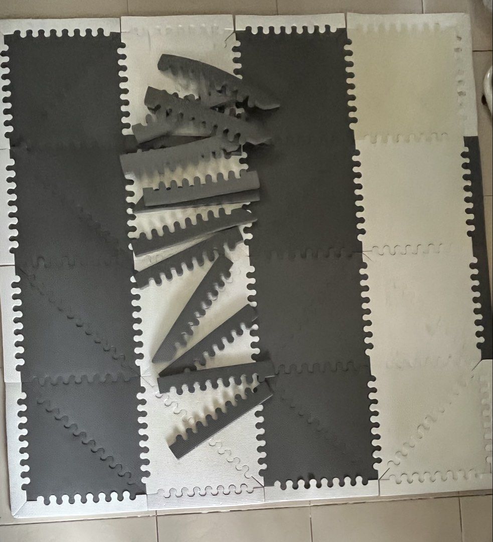 Play mat/ Rubber puzzle mat (Category: Infant Playtime) located in Santa Rosa. Submitted by january2828 (Listing ID 1460521790, Image 2). Description: 16 squares with trimmings Needs cleaning Will send the extra side trimmings on photo too .