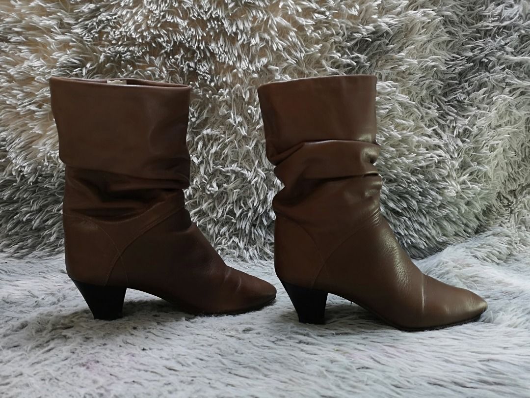 Pointed Toe Slouchy Mid Calf Low Block Heeled Boots (Category: Boots) located in Santa Cruz. Submitted by jmy_surplus.2 (Listing ID 1460575069, Image 2). Description: Size ; 22.5cm Color ; Brown Type ; Boots Brand ; No brand Material ; Leather Style ; Leather Mid Calf Boots LR 172 JMY 1 Batch #219.