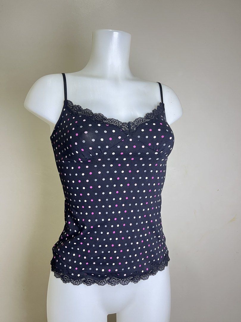 Polka dots Camisole (Category: Sleeveless) located in San Jose. Submitted by thymies (Listing ID 1460547674, Image 1). Description: .