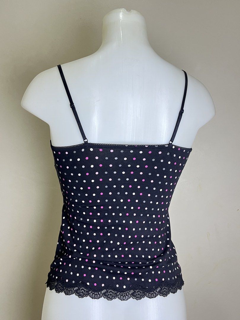 Polka dots Camisole (Category: Sleeveless) located in San Jose. Submitted by thymies (Listing ID 1460547674, Image 3). Description: .