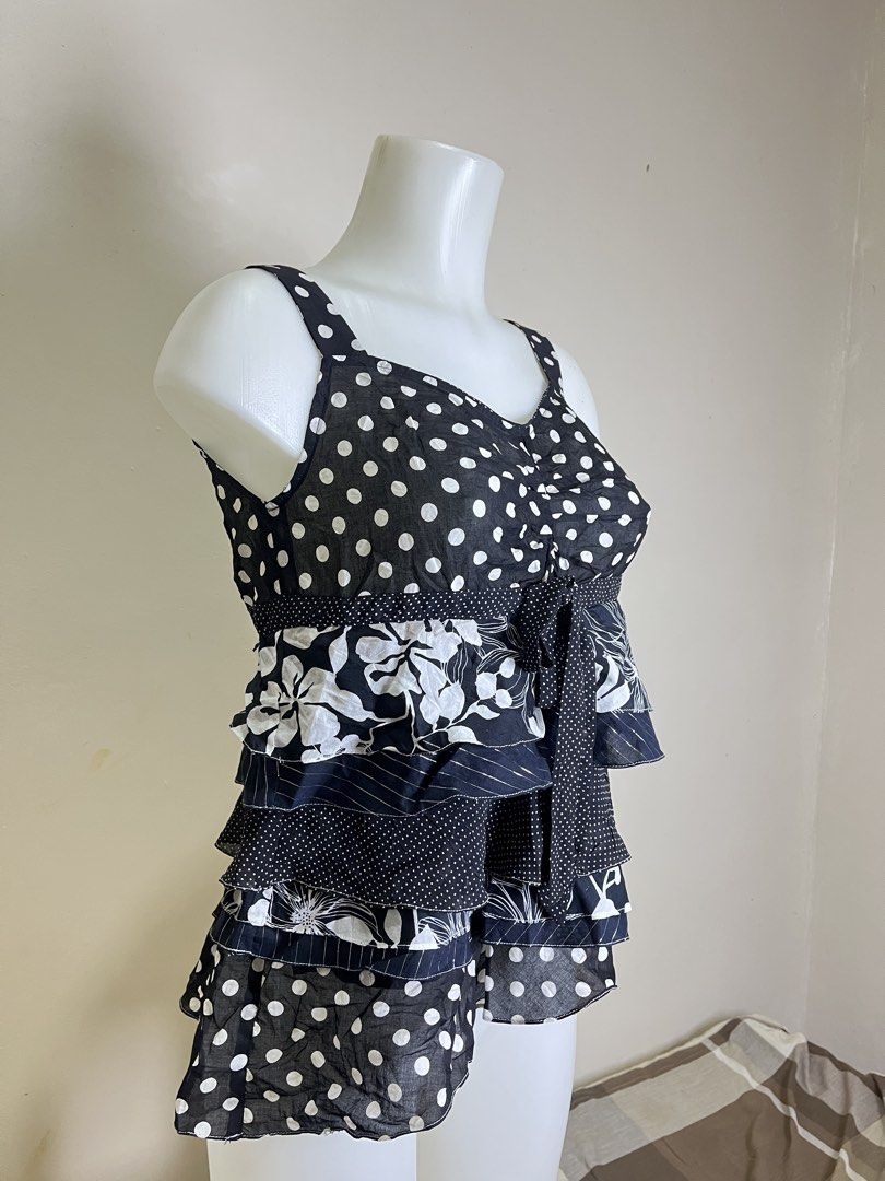 Polka Dots Layered Top (Category: Sleeveless) located in San Jose. Submitted by thymies (Listing ID 1460535044, Image 2). Description: .