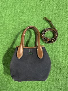 (Category: ) located in . Submitted by ahf_preloved (Listing ID 1460566638, Image 1). Description: .