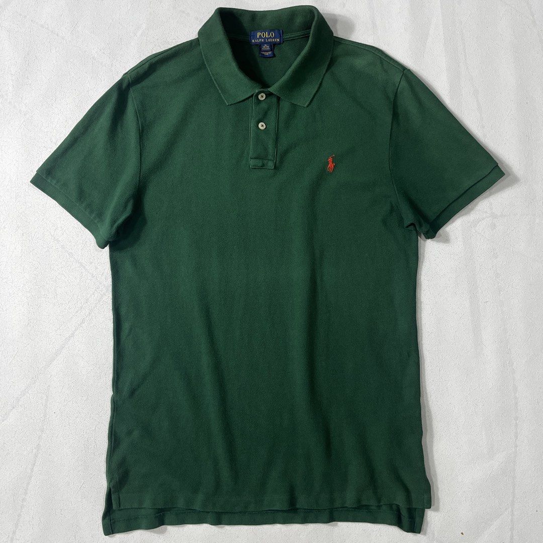 Polo RL Ralph Lauren Poloshirt (Category: Tshirts & Polo Shirts ) located in Nasugbu. Submitted by janstuffs.ph (Listing ID 1460690185, Image 2). Description: Authentic Ralph Lauren Polo Fits to Medium 19x27-28 Has discoloration, not noticeable when worn. ( refer to photo) Wearable pa talaga. Pwede nyo i dye. No pinhole or any damage. 400 + sf only.
